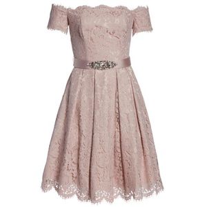 Eliza J blush lace dress size 2